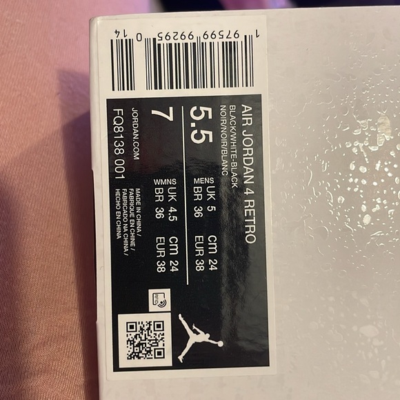 Air Jordan Retro 4’s white thunder size 5.5 Men’s / 7 women’s - Picture 6 of 6